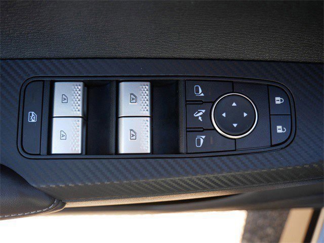 Used 2025 Mitsubishi Outlander SEL image 17