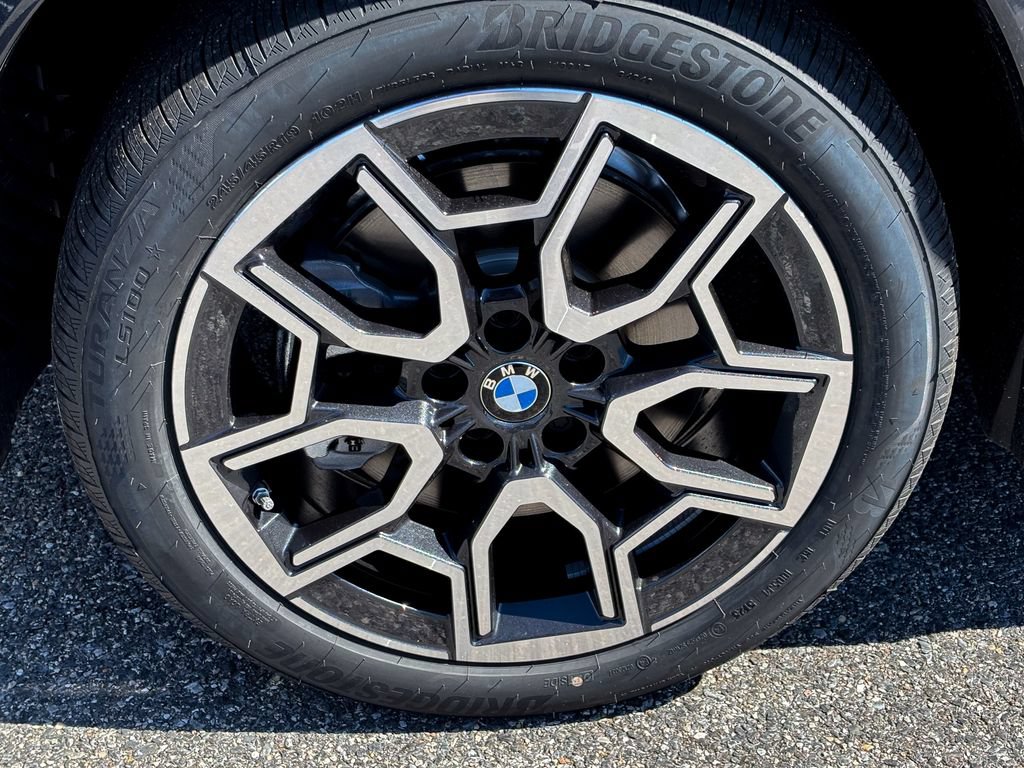 New 2026 BMW X1 xDrive28i w/ Technology Package AWD/4WD image 8