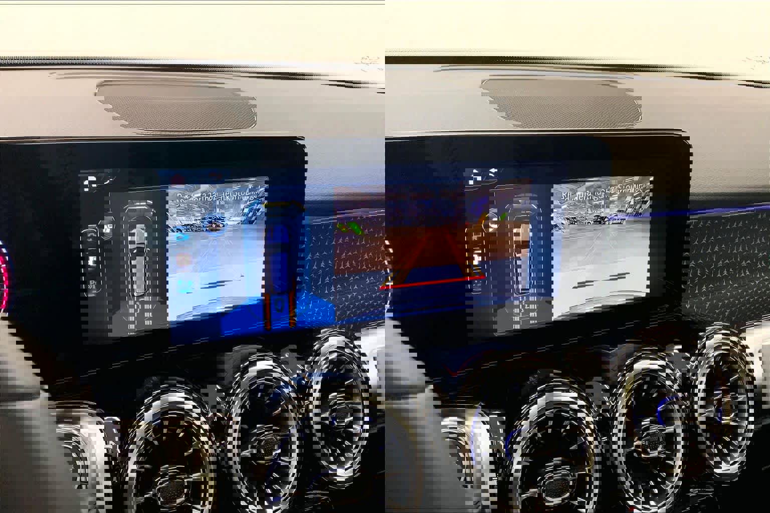 Used 2025 Mercedes-Benz GLB 250 image 24