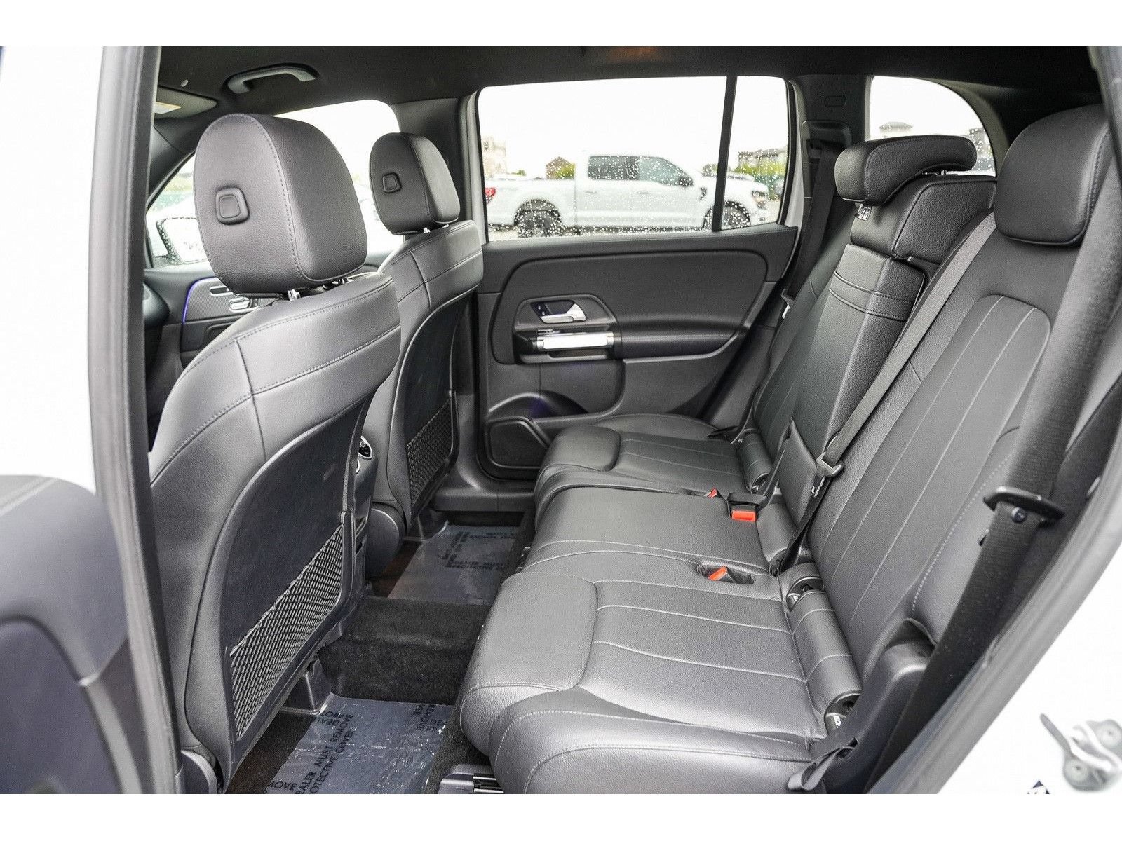 Used 2021 Mercedes-Benz GLB 250 4MATIC image 18