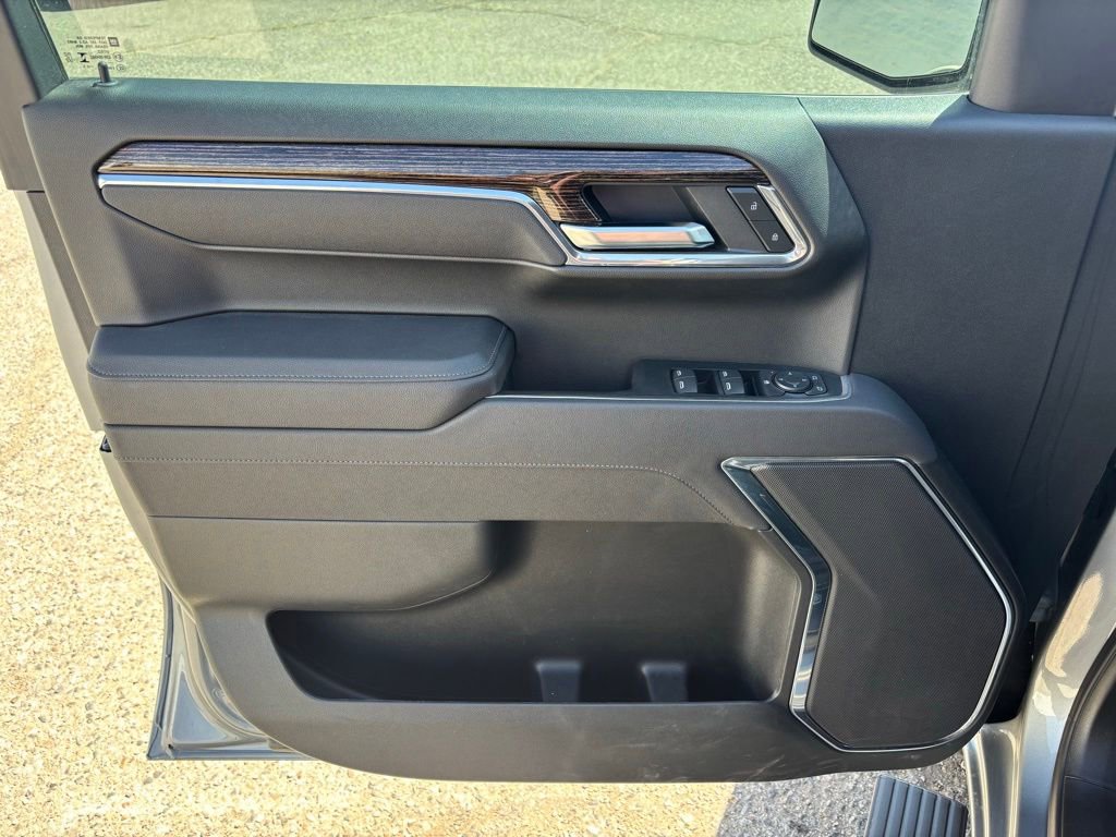 Used 2025 GMC Sierra 1500 Elevation AWD/4WD image 18