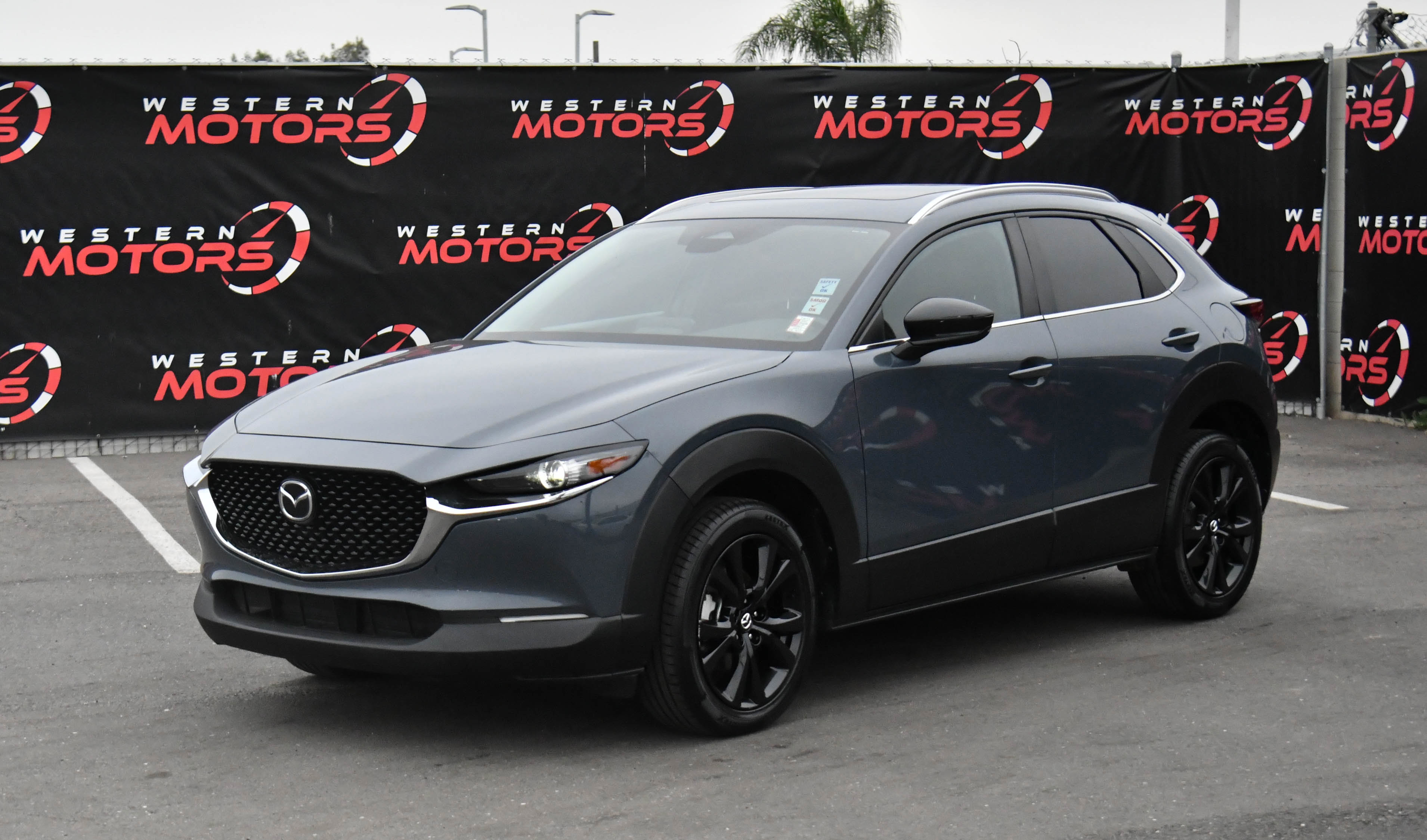 Used 2024 MAZDA CX-30 AWD 2.5 S w/ Preferred Package image 3