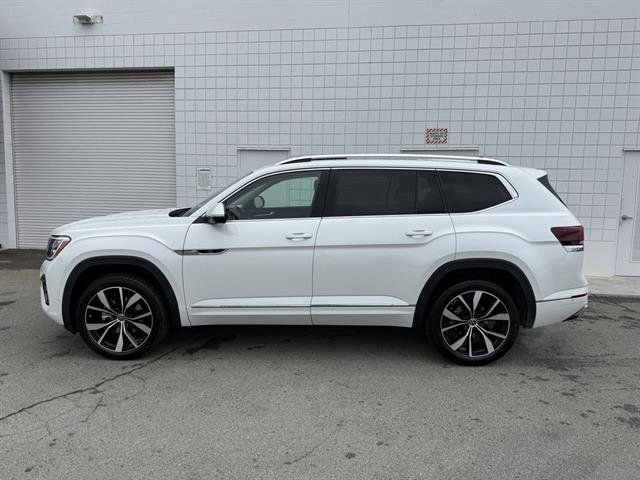 New 2025 Volkswagen Atlas SEL Premium R-Line image 2