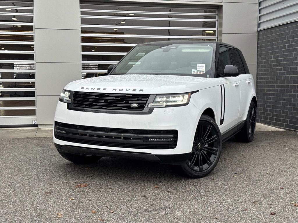 New 2025 Land Rover Range Rover SE