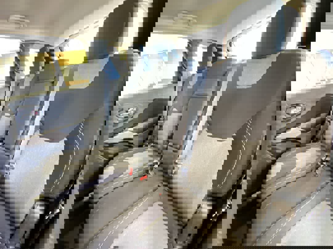 Used 2017 Jeep Cherokee Sport w/ Trailer Tow Group image 23