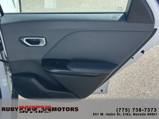 Used 2025 Kia K4 EX image 22