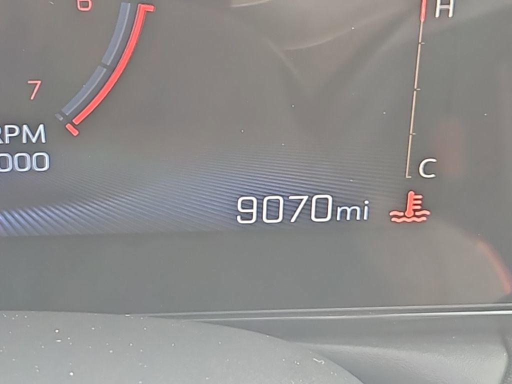 Used 2024 Chevrolet TrailBlazer RS w/ Driver Confidence Package image 8