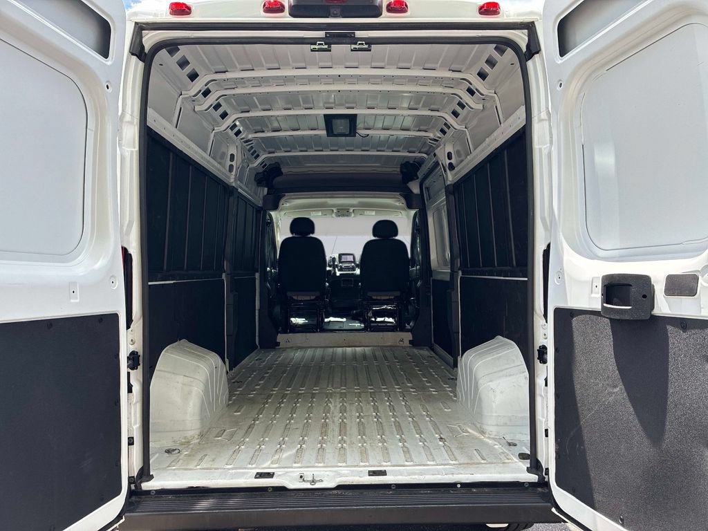Used 2026 RAM ProMaster 2500 w/ Convenience Group FWD image 16