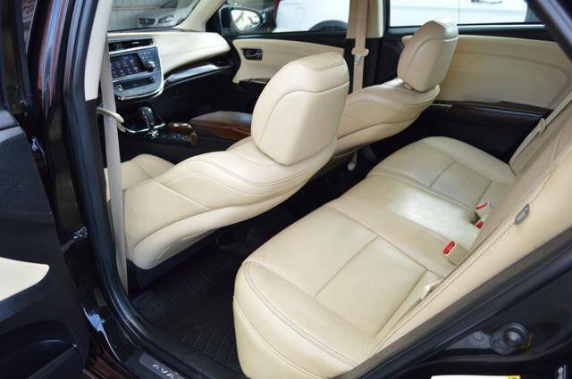 Used 2013 Toyota Avalon Limited FWD image 44