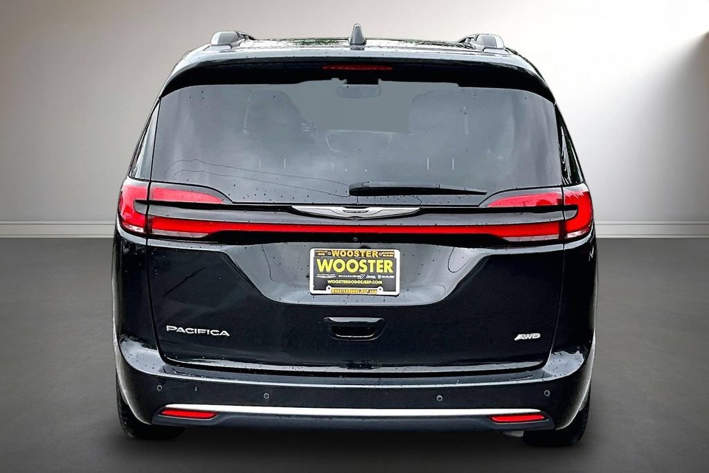 Used 2021 Chrysler Pacifica Pinnacle AWD/4WD image 6