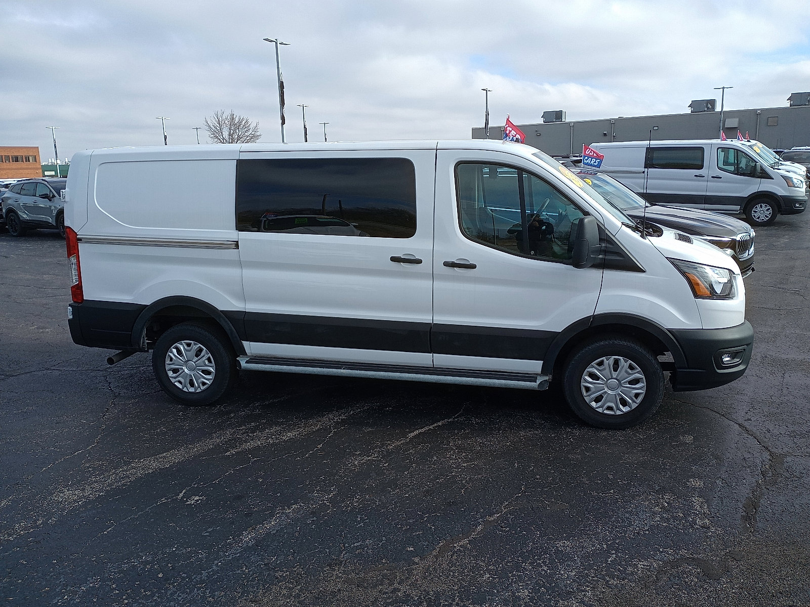Used 2024 Ford Transit 250 Low Roof w/ Exterior Upgrade Package image 2
