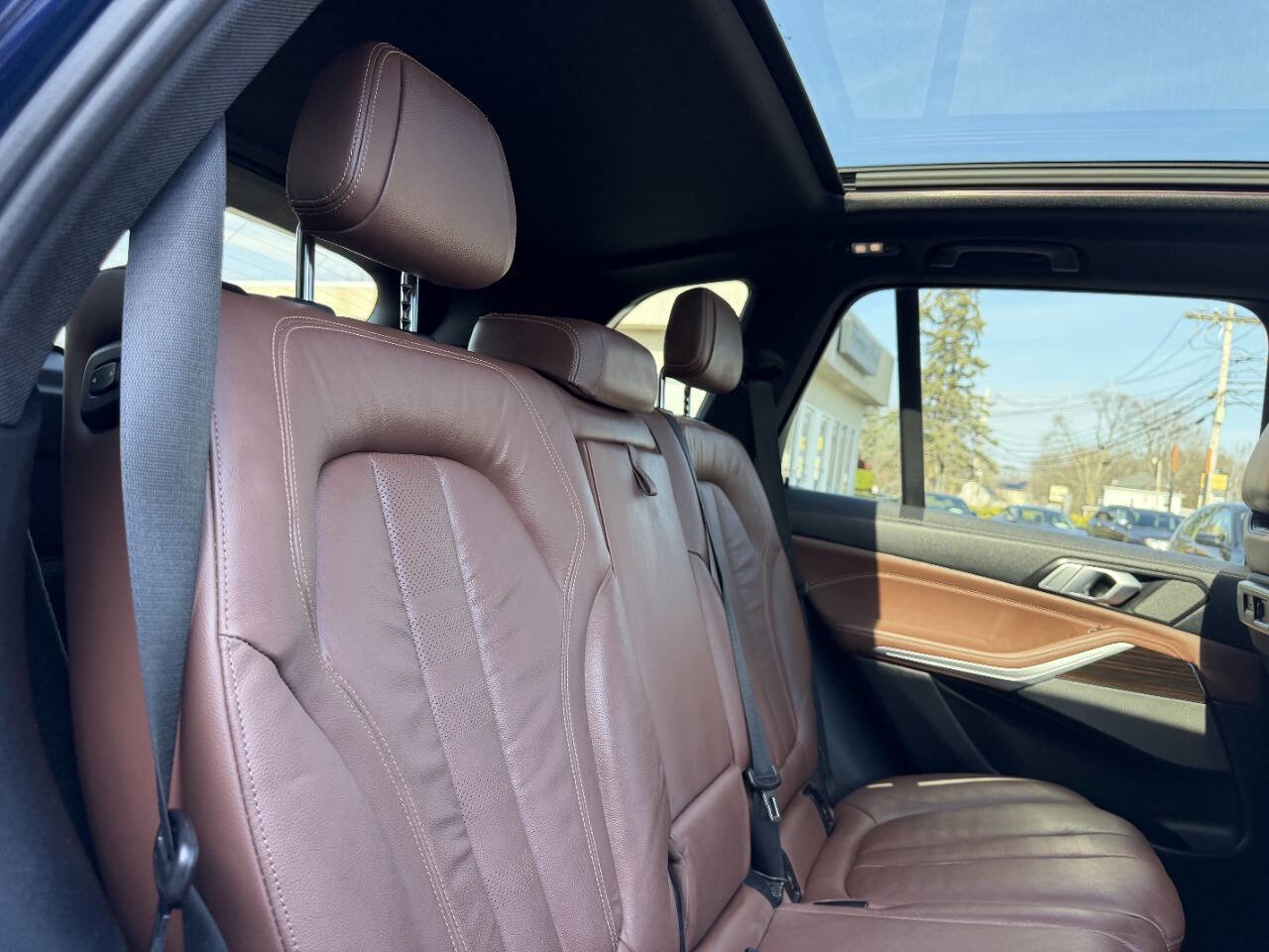 Used 2020 BMW X5 xDrive40i w/ Premium Package image 30