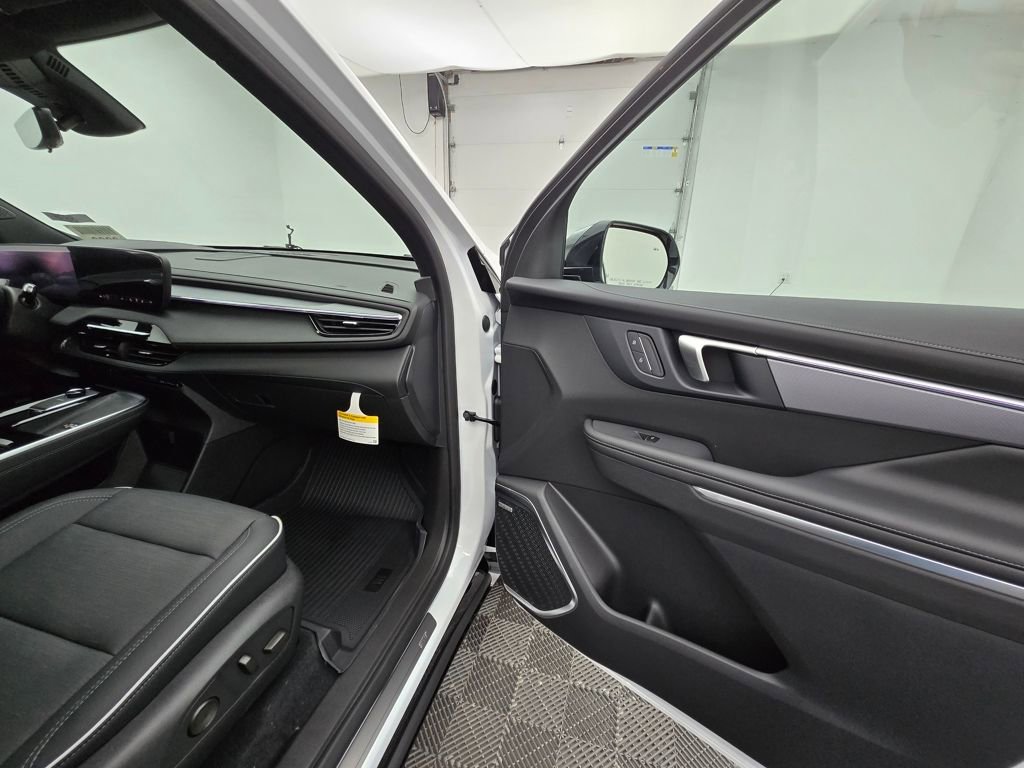 New 2026 Buick Enclave Sport Touring w/ Super Cruise Package image 37