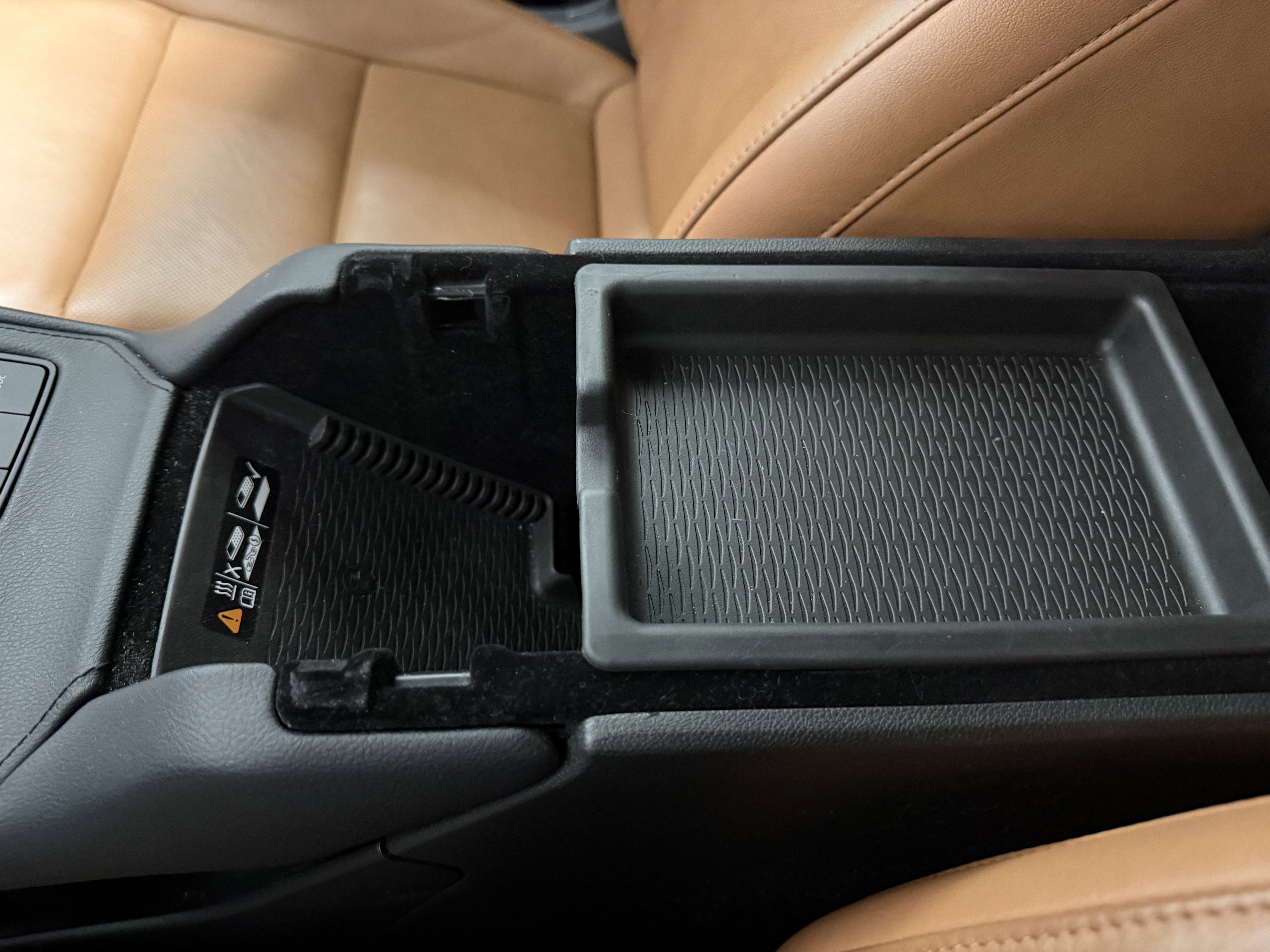 Used 2019 Cadillac XT4 Premium Luxury image 21