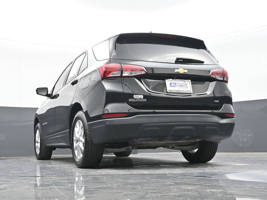 Used 2024 Chevrolet Equinox LS AWD/4WD image 38