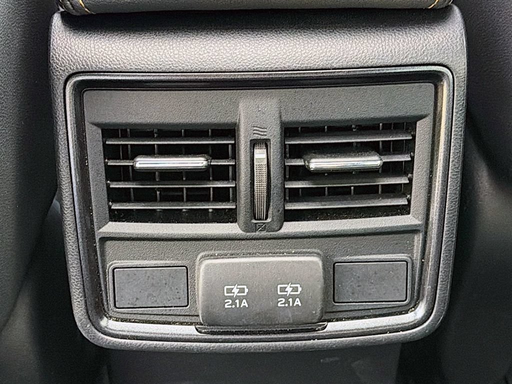 Used 2025 Subaru Forester Wilderness AWD/4WD image 38