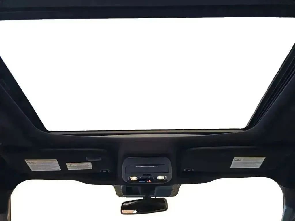 Used 2022 Ford F150 Lariat w/ Equipment Group 502A High image 14