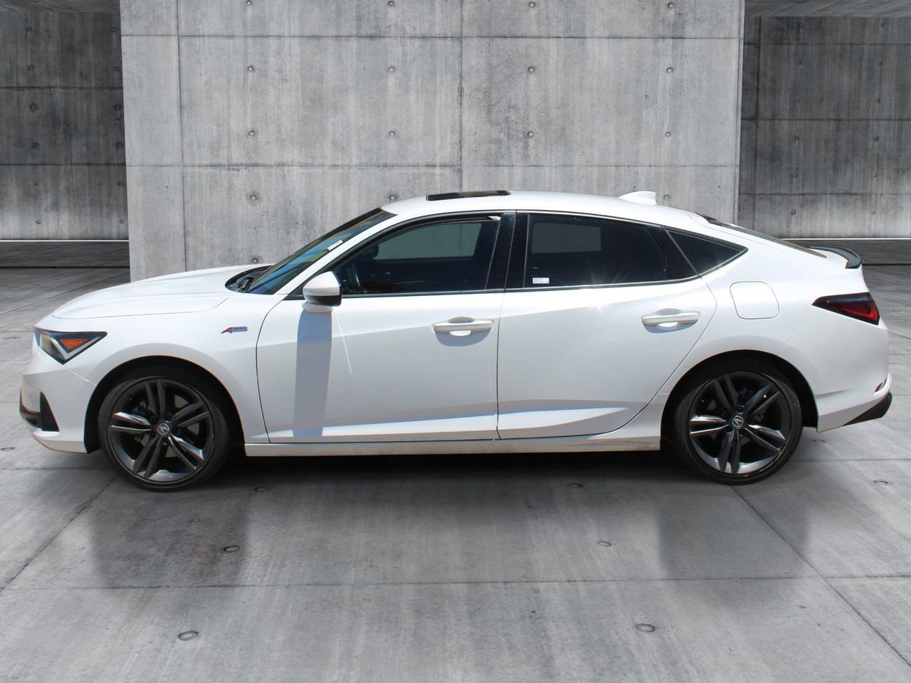 Used 2023 Acura Integra A-Spec FWD image 2