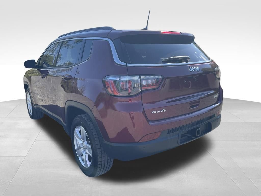Used 2022 Jeep Compass Latitude w/ Convenience Group AWD/4WD image 14