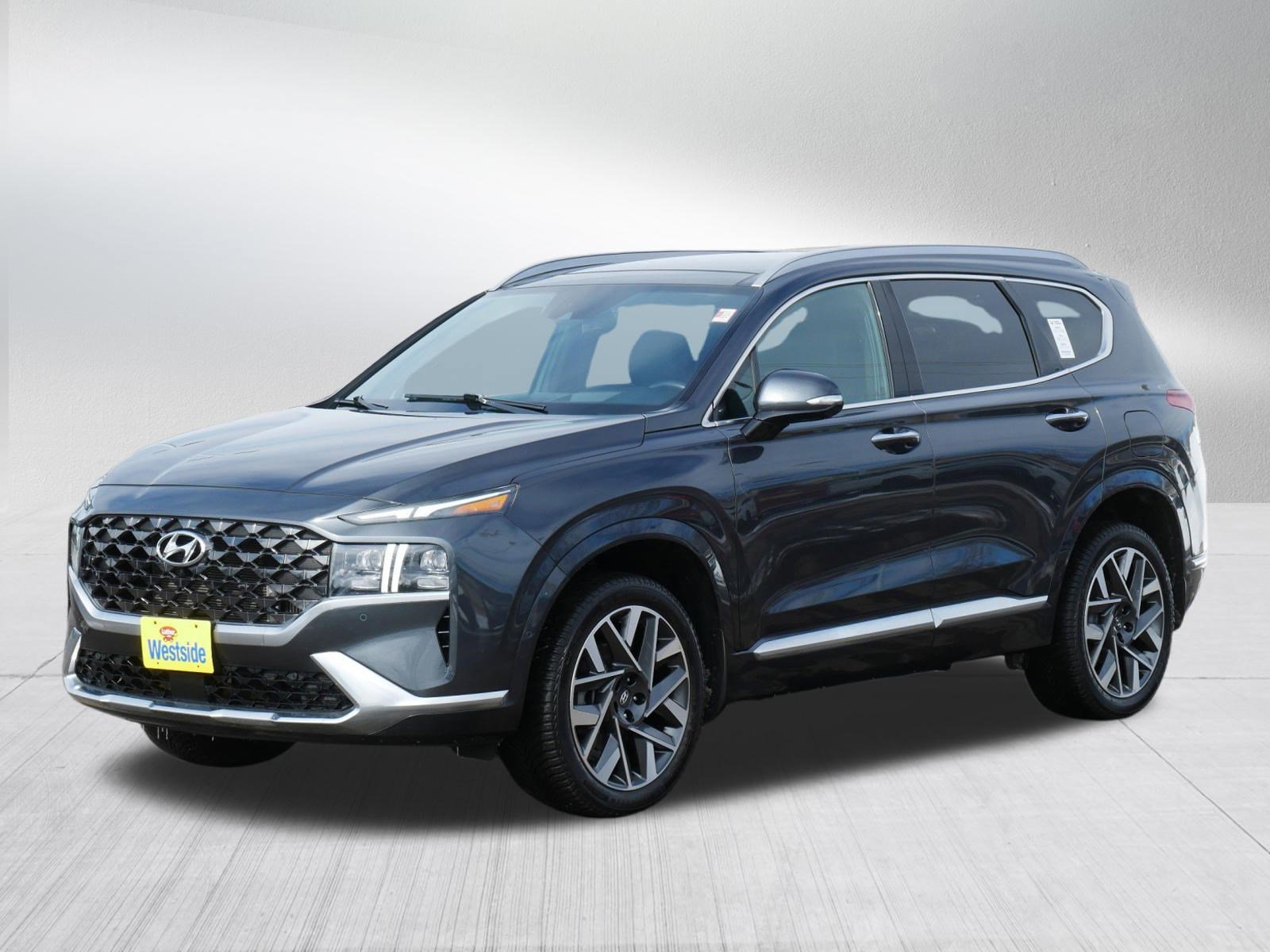 Used 2022 Hyundai Santa Fe Calligraphy AWD/4WD image 3