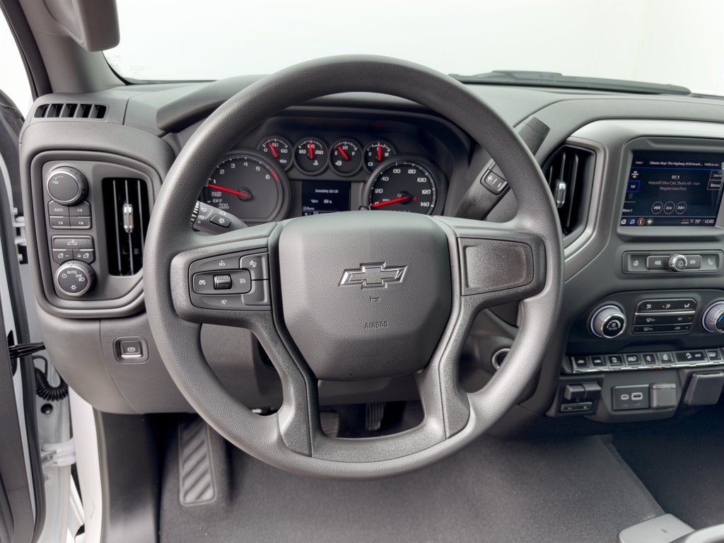 Used 2024 Chevrolet Silverado 1500 Custom Trail Boss AWD/4WD image 10