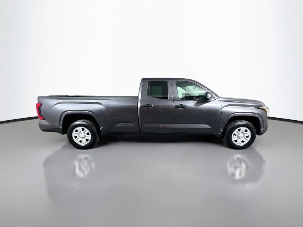 Used 2022 Toyota Tundra SR w/ SR Tow Package AWD/4WD image 6