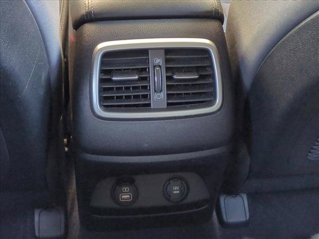 Used 2016 Kia Sorento FWD image 16