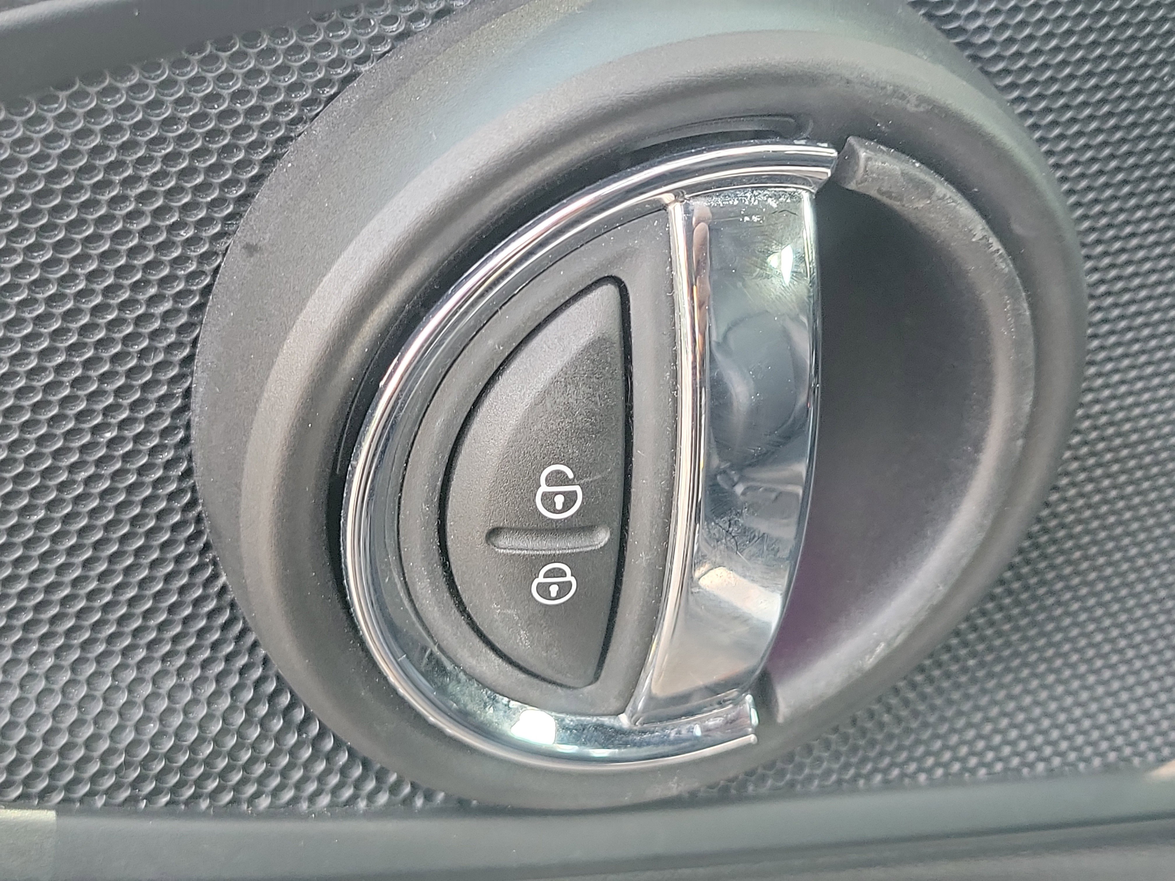 Used 2022 MINI Cooper Clubman S FWD image 18