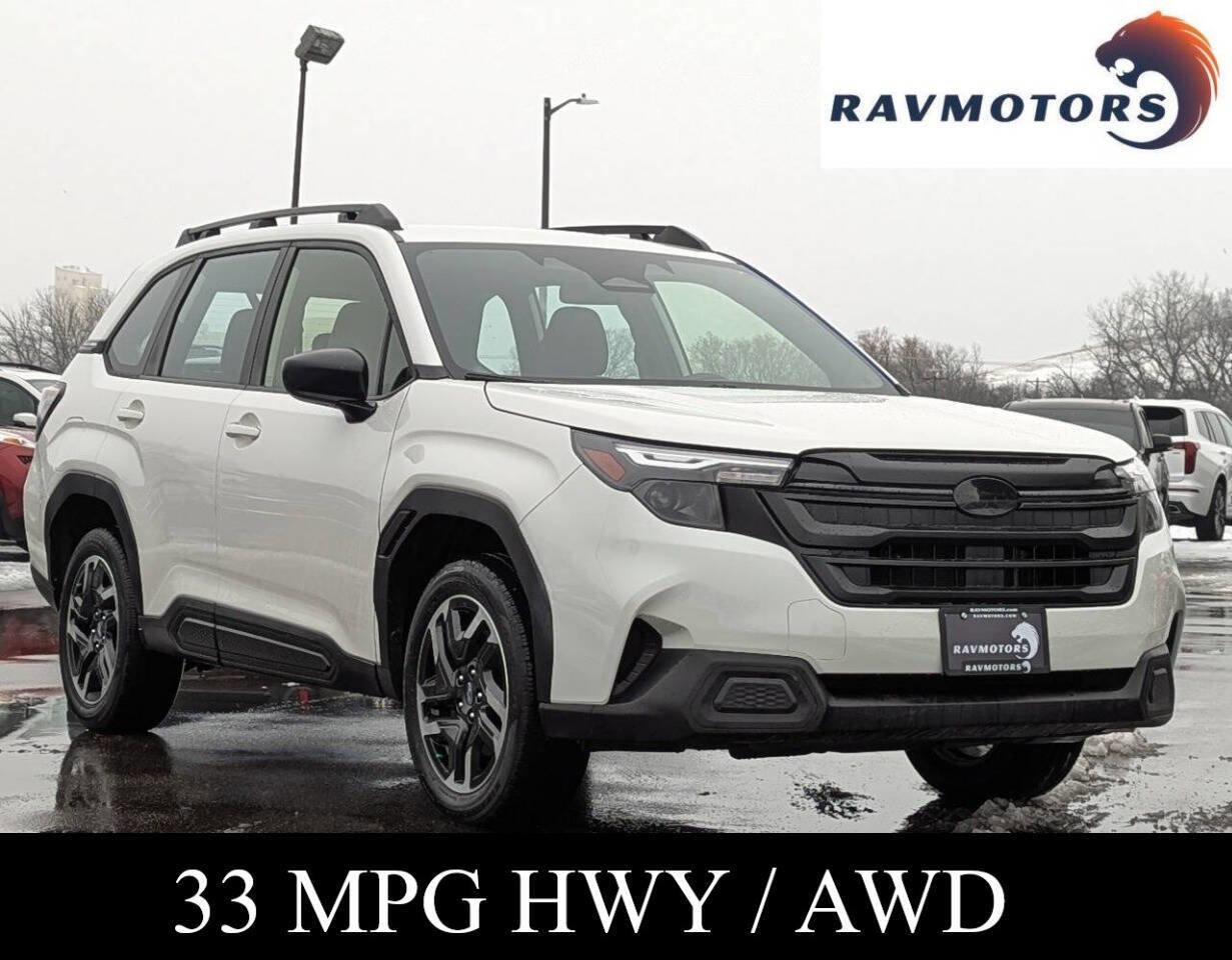 Used 2025 Subaru Forester image 1