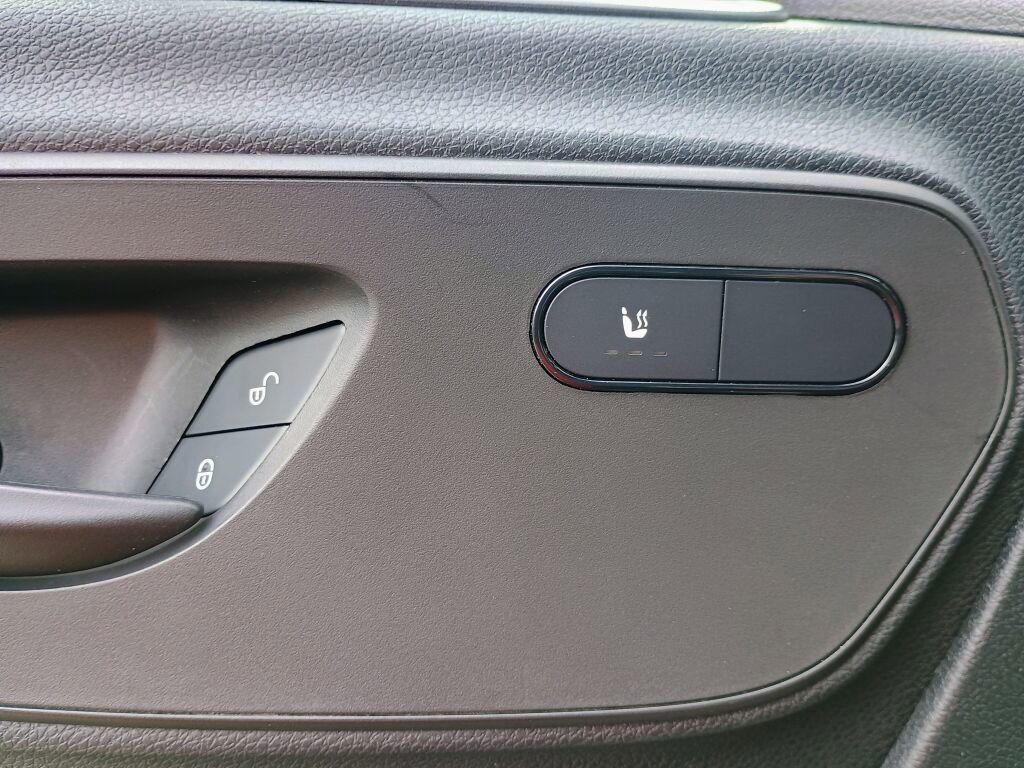 Used 2024 Mercedes-Benz Sprinter 2500 image 8