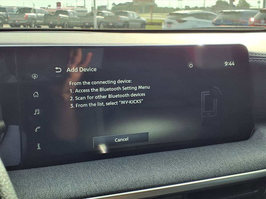 Certified 2025 Nissan Kicks SV AWD/4WD image 6