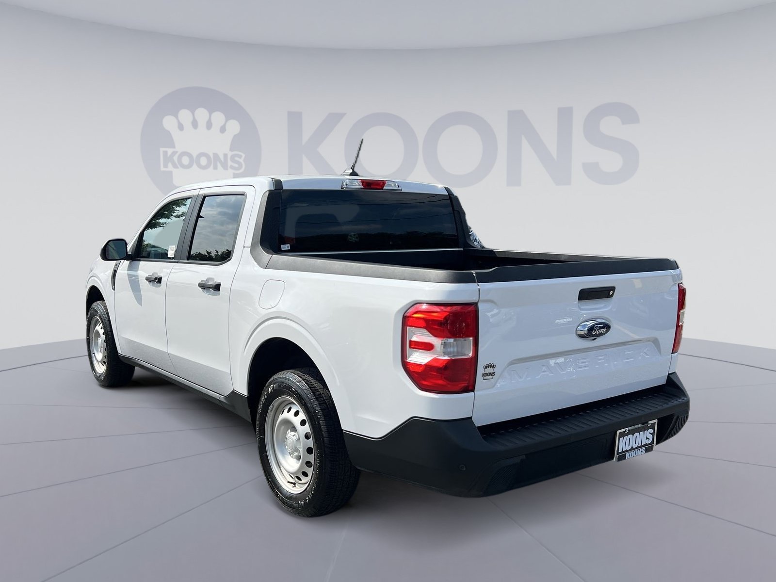 Used 2022 Ford Maverick XL FWD image 4
