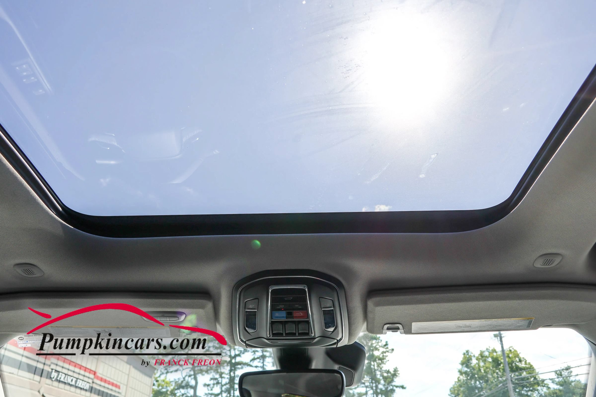 Used 2023 Jeep Grand Cherokee L Limited AWD/4WD image 45