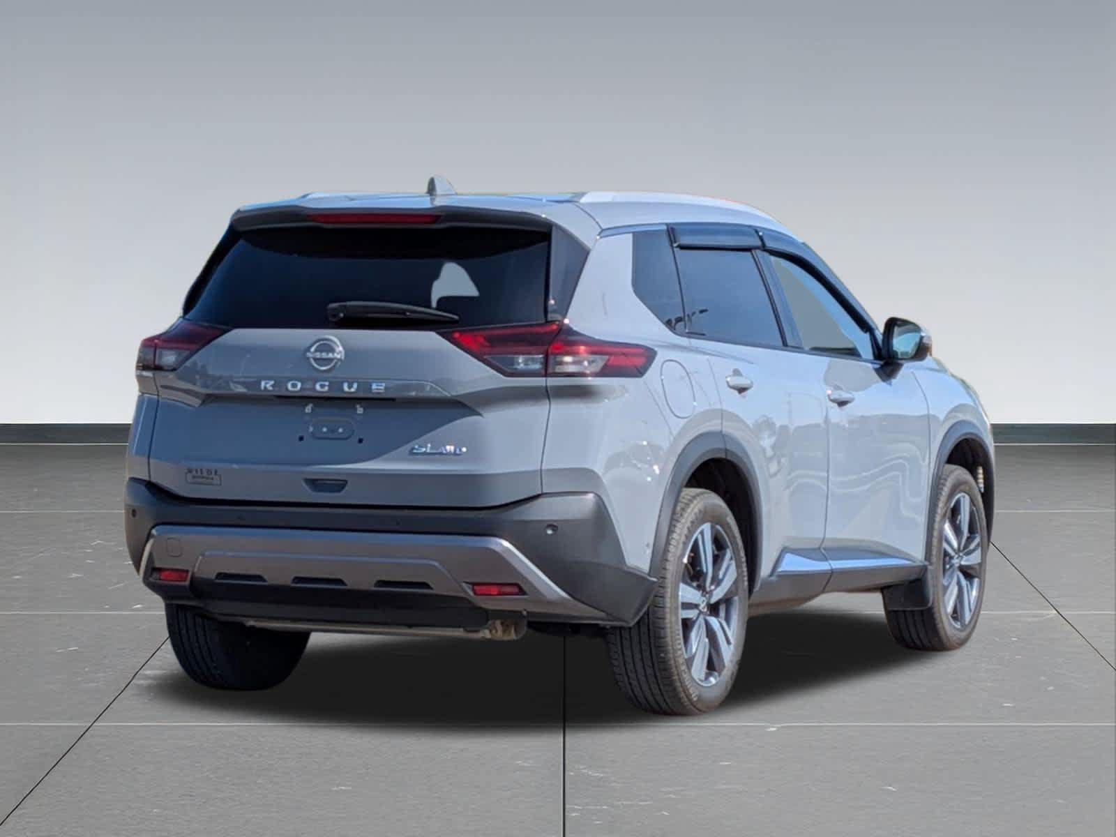 Used 2023 Nissan Rogue SL w/ SL Premium Package AWD/4WD image 5