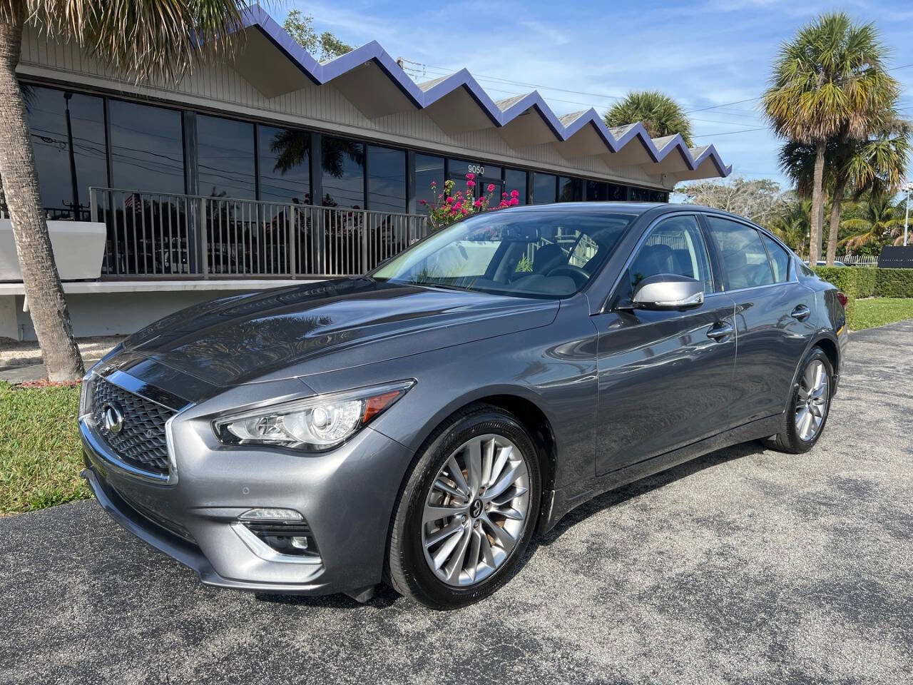Used 2022 INFINITI Q50 Luxe w/ Cargo Package AWD/4WD image 2