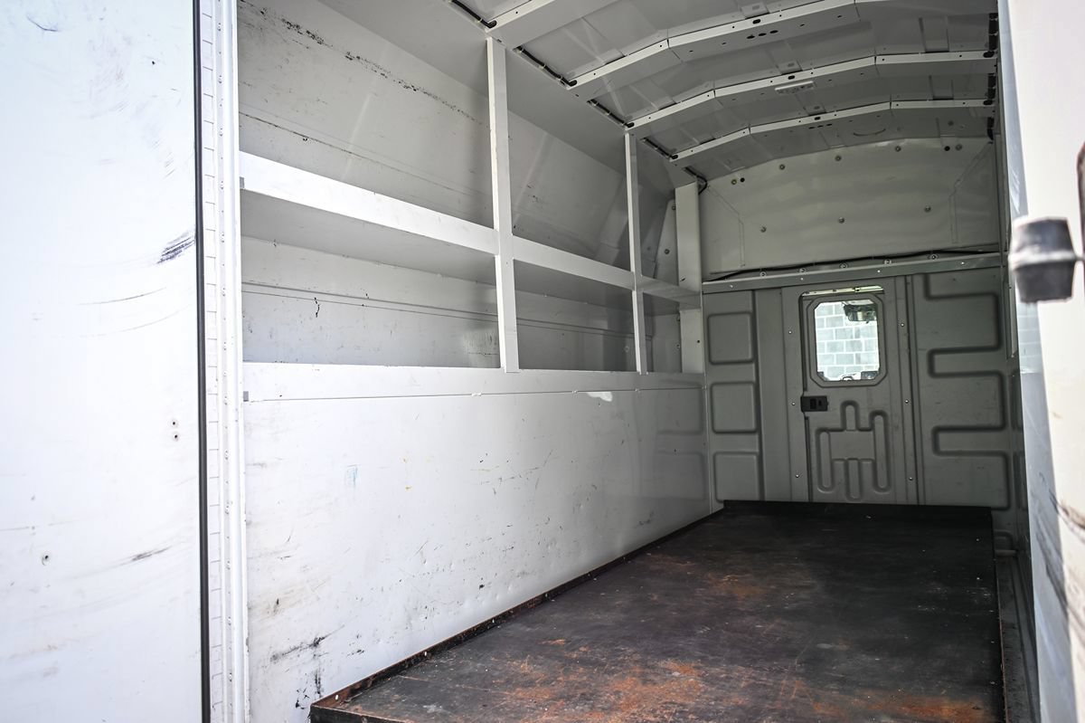 Used 2022 RAM ProMaster 3500 w/ Convenience Group FWD image 15