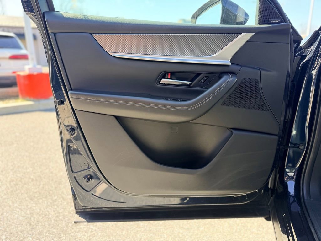 Used 2024 MAZDA CX-90 3.3 Turbo w/ Premium Package image 13