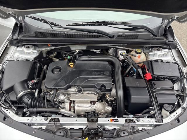 Used 2020 Chevrolet Malibu LT FWD image 37