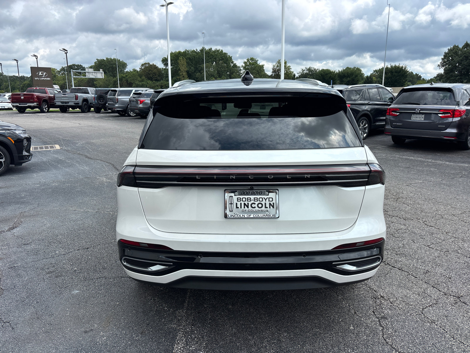 New 2026 Lincoln Nautilus Reserve AWD/4WD image 6