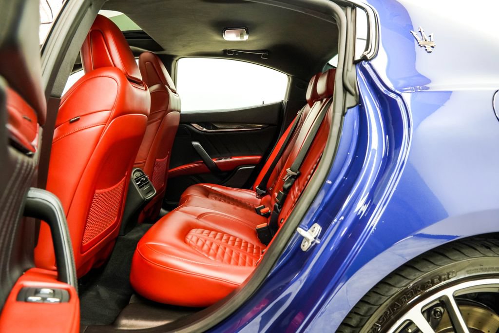 Used 2022 Maserati Ghibli Trofeo RWD image 18