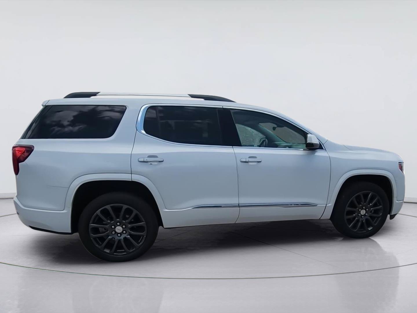 Used 2020 GMC Acadia Denali w/ Trailering Package FWD image 9