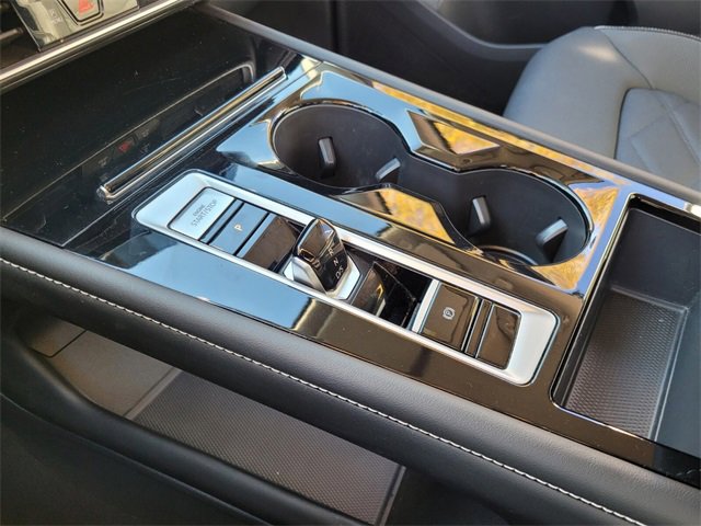 Used 2024 Volkswagen Atlas SE image 28