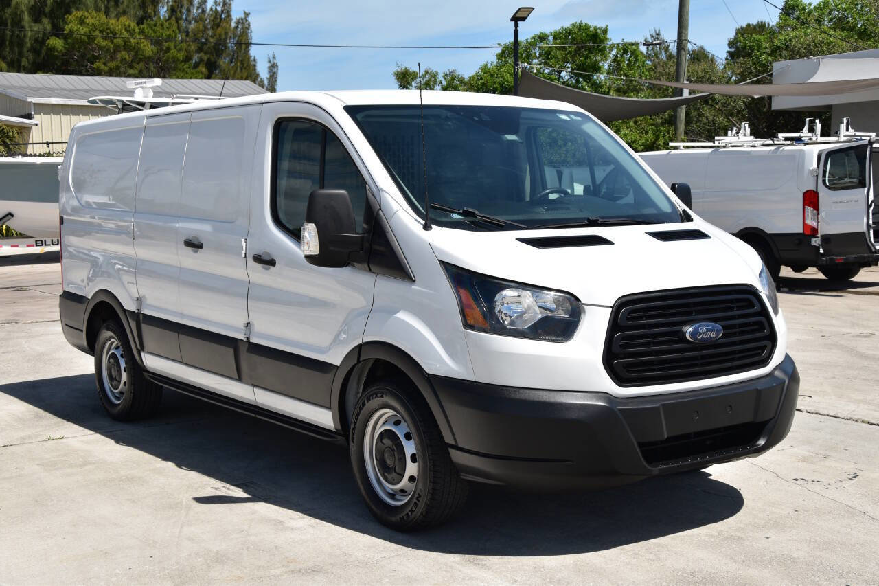 Used 2019 Ford Transit 150 130 Low Roof RWD image 1
