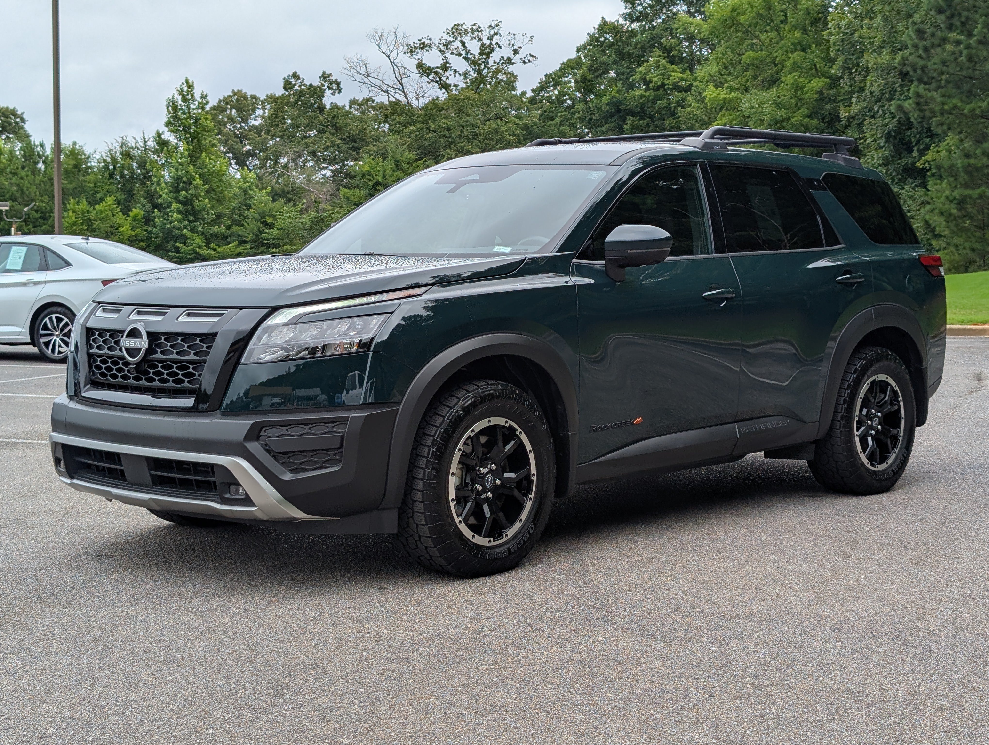 Used 2025 Nissan Pathfinder Rock Creek AWD/4WD image 5