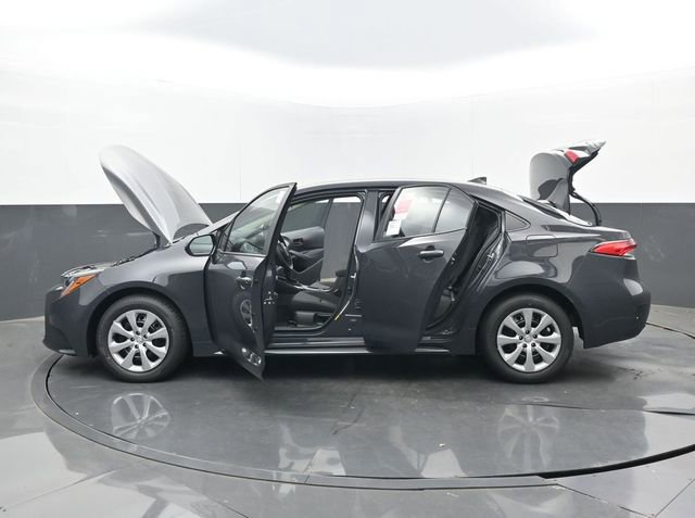 New 2026 Toyota Corolla LE FWD image 31