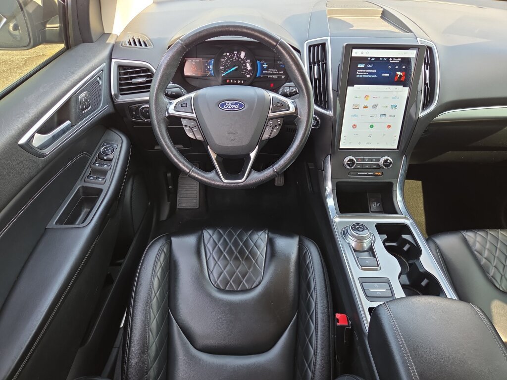 Used 2024 Ford Edge Titanium AWD/4WD image 12