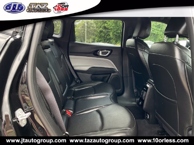 Used 2025 Jeep Compass Limited AWD/4WD image 13
