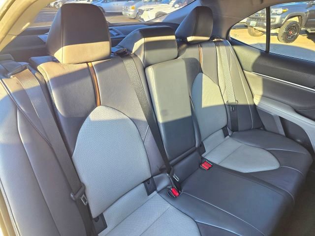 Used 2020 Toyota Camry XLE w/ Navigation Package AWD/4WD image 32