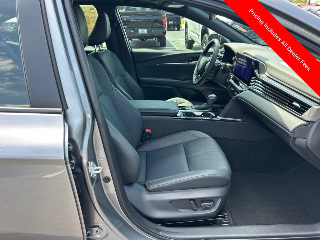 Used 2025 Toyota Camry XSE FWD image 22