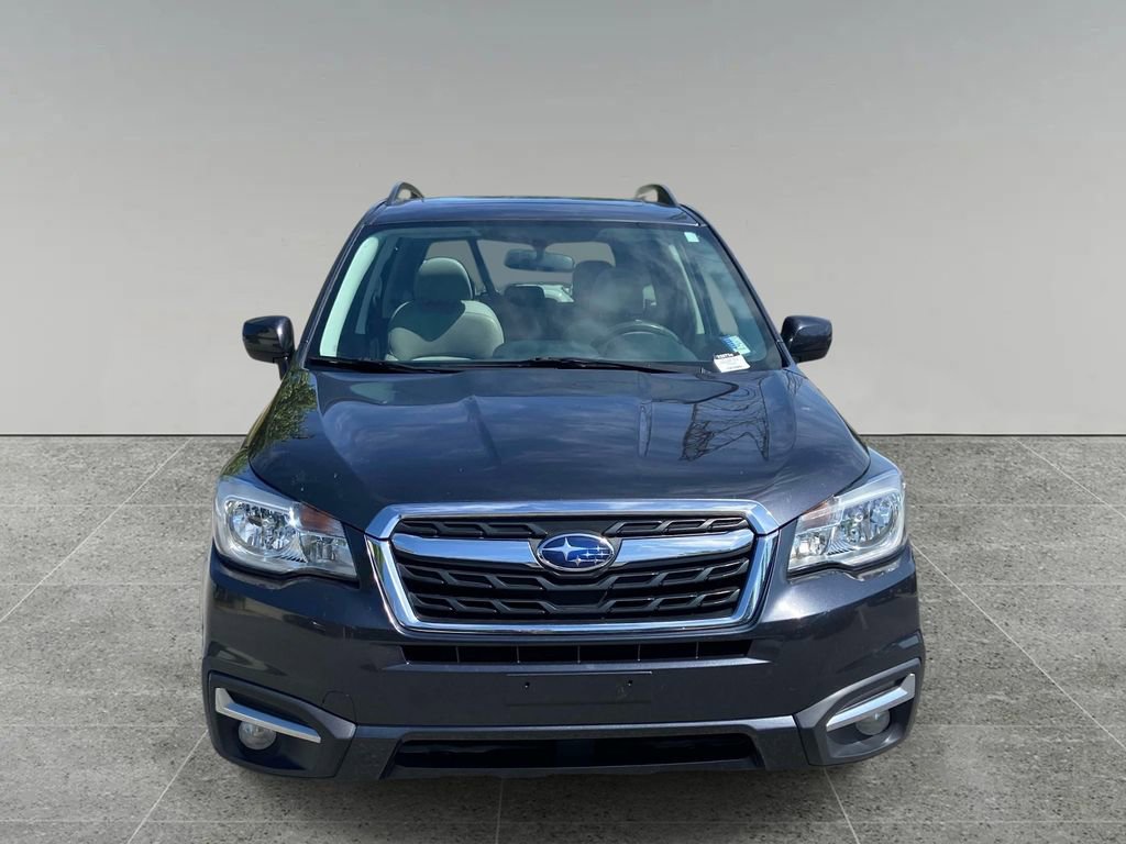 Used 2017 Subaru Forester 2.5i Limited AWD/4WD image 8
